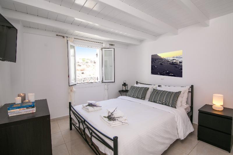 Apanomeria Boutique Residence Oia  Luaran gambar