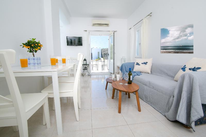Apanomeria Boutique Residence Oia  Luaran gambar