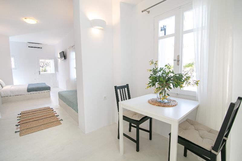 Apanomeria Boutique Residence Oia  Luaran gambar